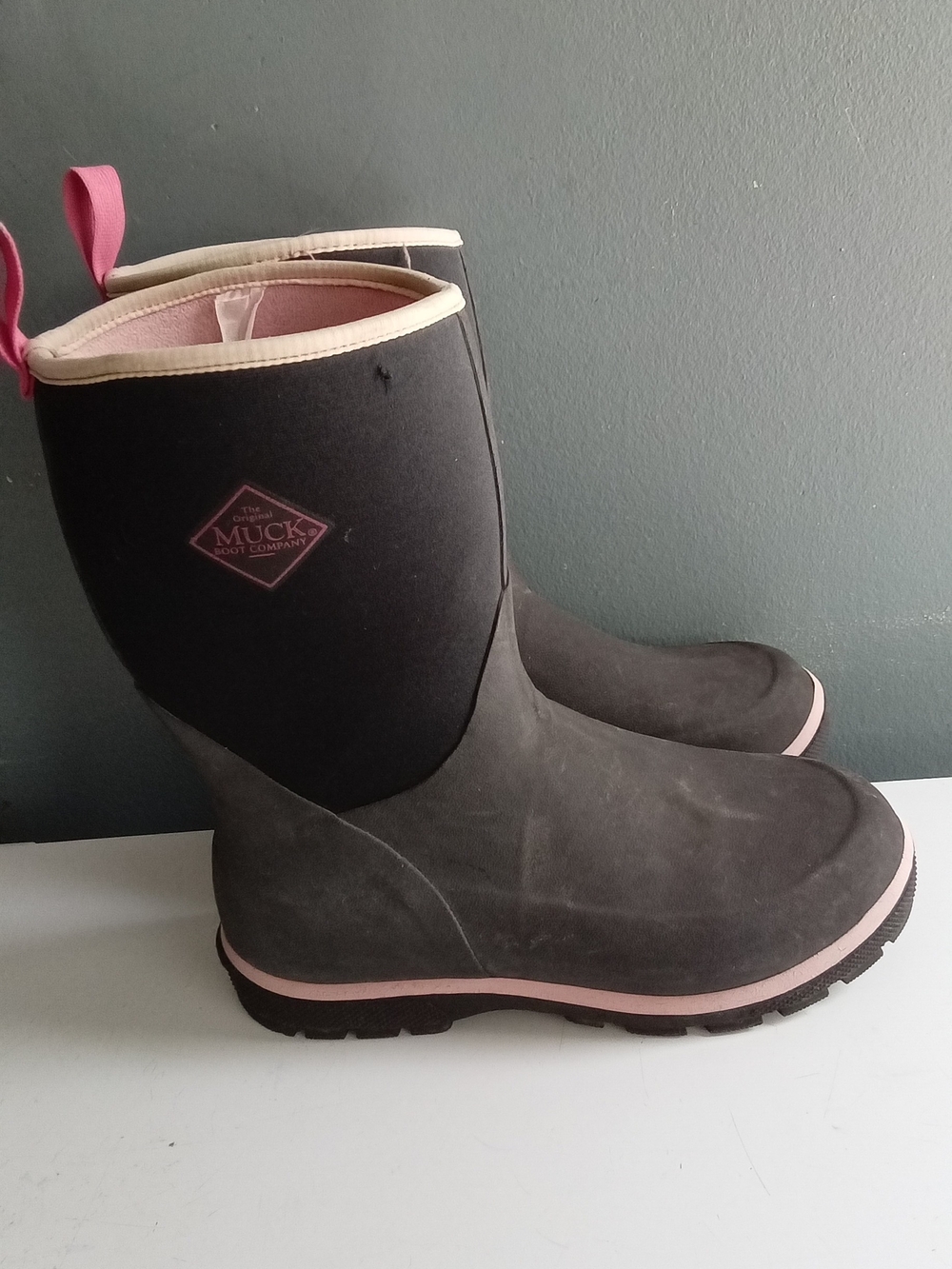Muck Boot Company Black Pink Neoprene Rubber Waterproof Rain Boots Womens